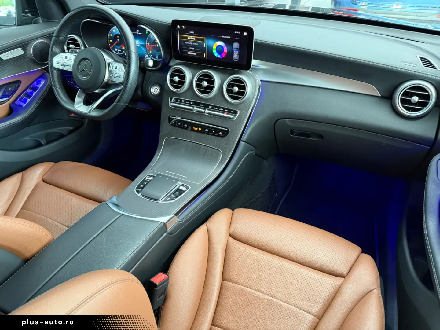 MERCEDES-BENZ GLC 220d 4M Coupe AMG KAM MBEAM CARPLAY AHK