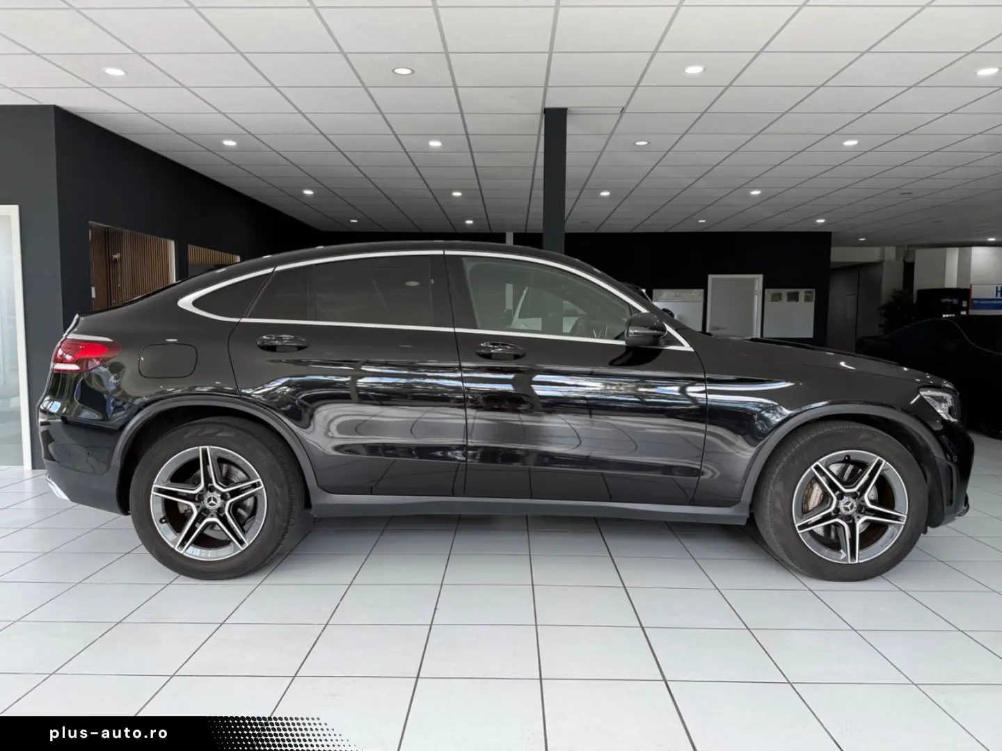 MERCEDES-BENZ GLC 220d 4M Coupe AMG KAM MBEAM CARPLAY AHK