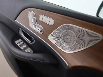 MERCEDES-BENZ GLE 450 4M AMG Night Distronic 22 Zoll Memory