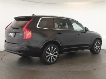 VOLVO XC90 B5 AWD Core