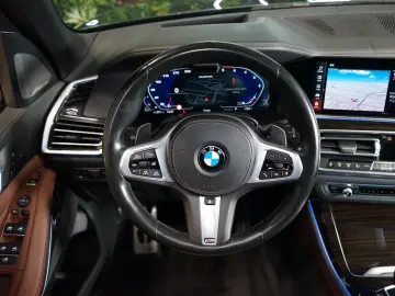 BMW X5  M50d XDRIVE HUD AIR-SUSP