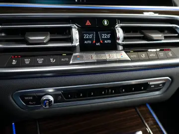 BMW X5  M50d XDRIVE HUD AIR-SUSP