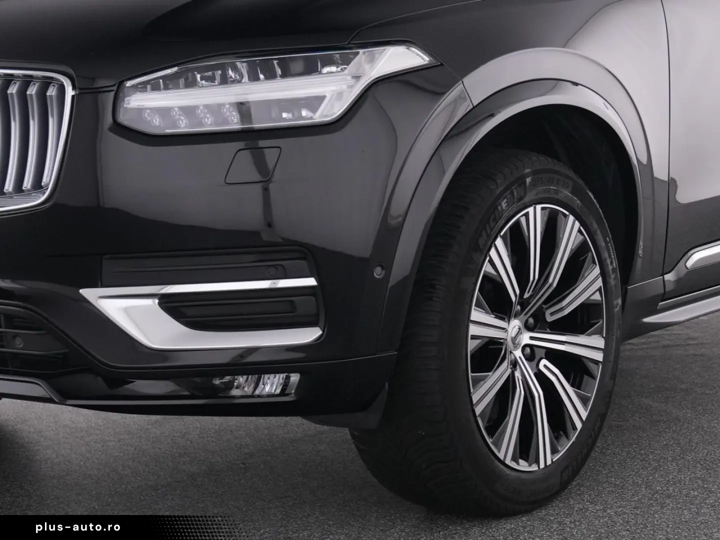 VOLVO XC90 B5 AWD PLUS BRIGHT