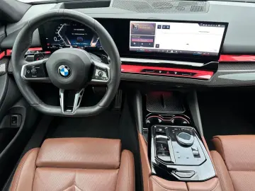 BMW 540d xDr Lim M SPORT PRO CarbonExt H K 360 DAPro