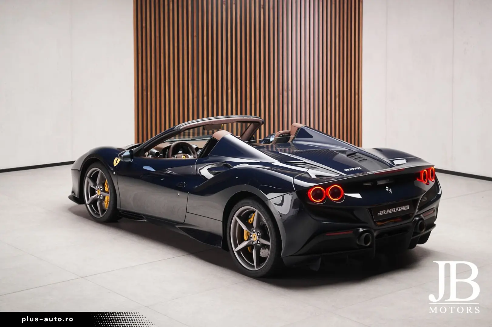 FERRARI F8 Spider Blu Pozzi Lift Racing Seats Scuderia