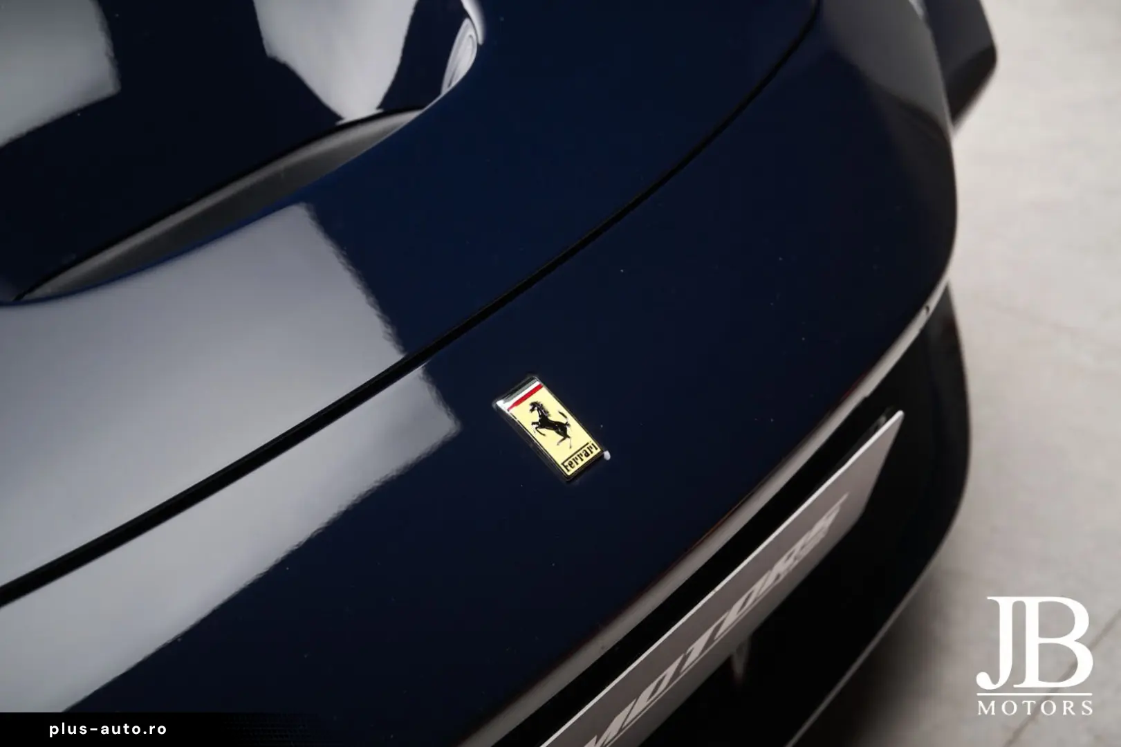 FERRARI F8 Spider Blu Pozzi Lift Racing Seats Scuderia