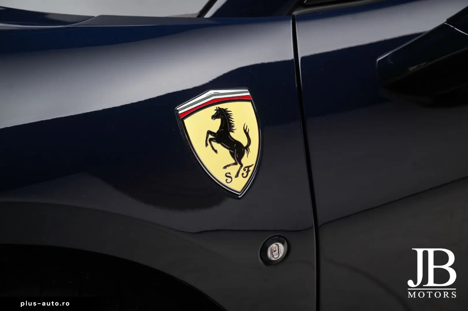 FERRARI F8 Spider Blu Pozzi Lift Racing Seats Scuderia