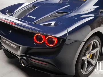 FERRARI F8 Spider Blu Pozzi Lift Racing Seats Scuderia