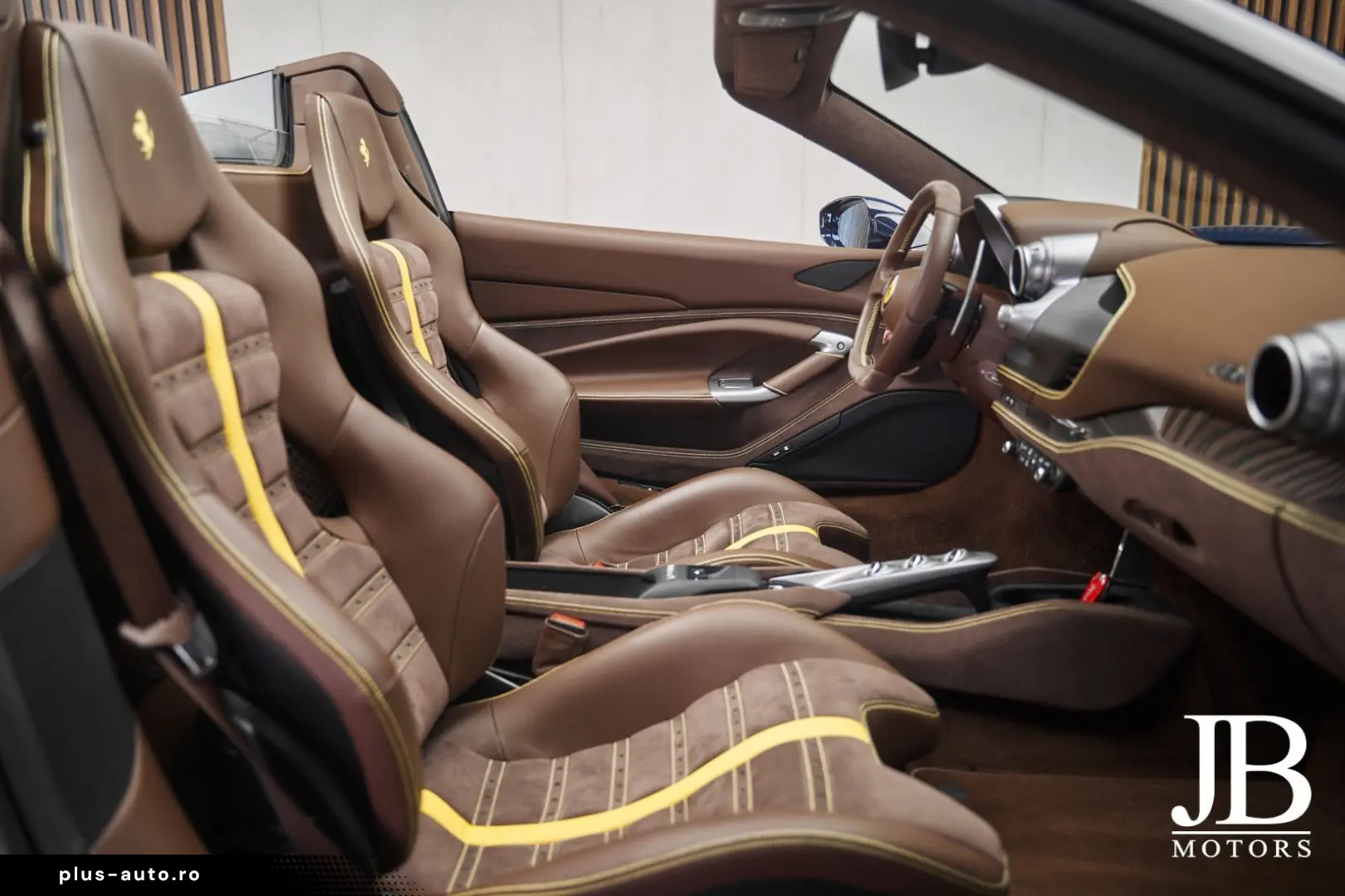 FERRARI F8 Spider Blu Pozzi Lift Racing Seats Scuderia