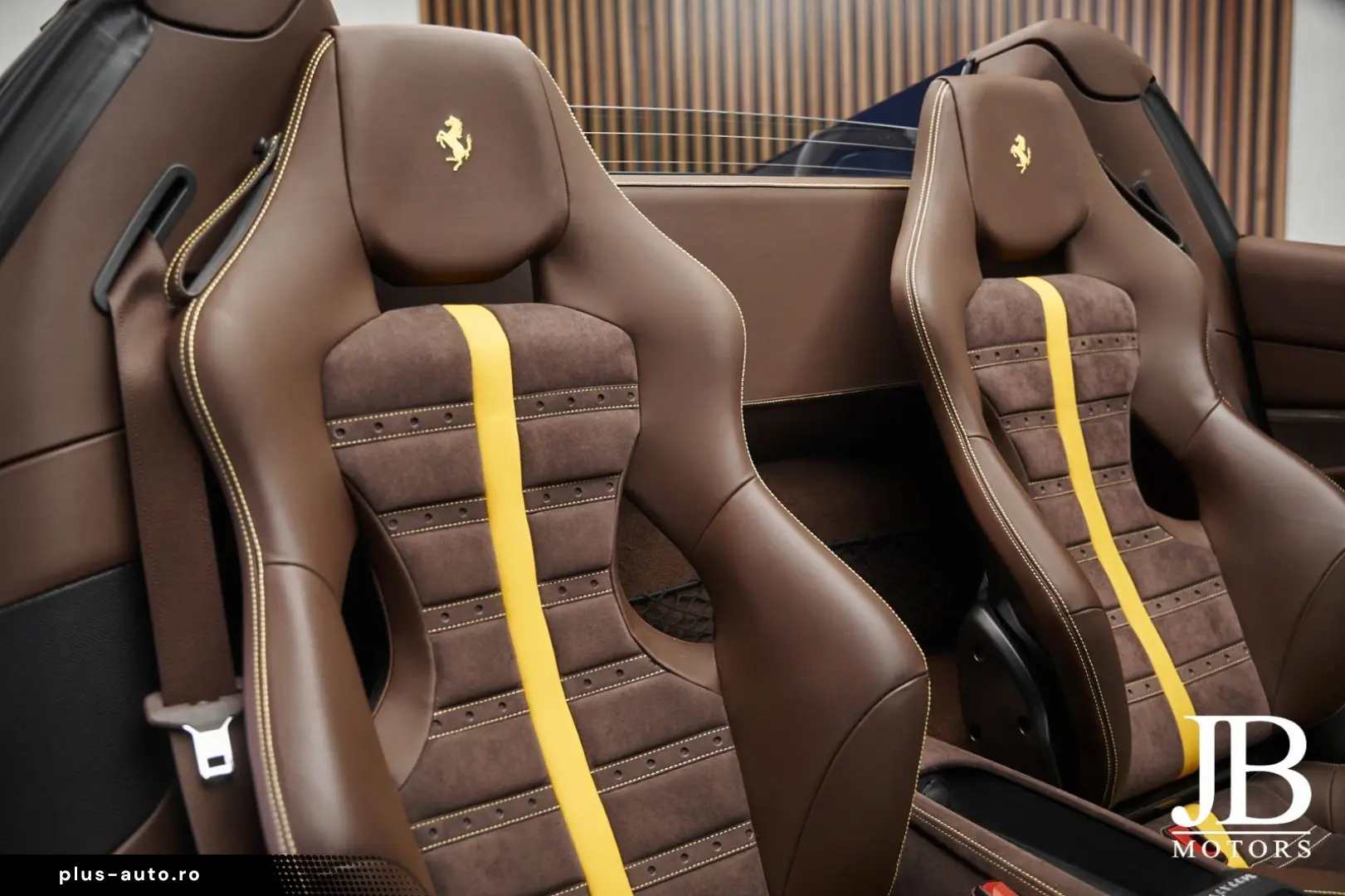 FERRARI F8 Spider Blu Pozzi Lift Racing Seats Scuderia