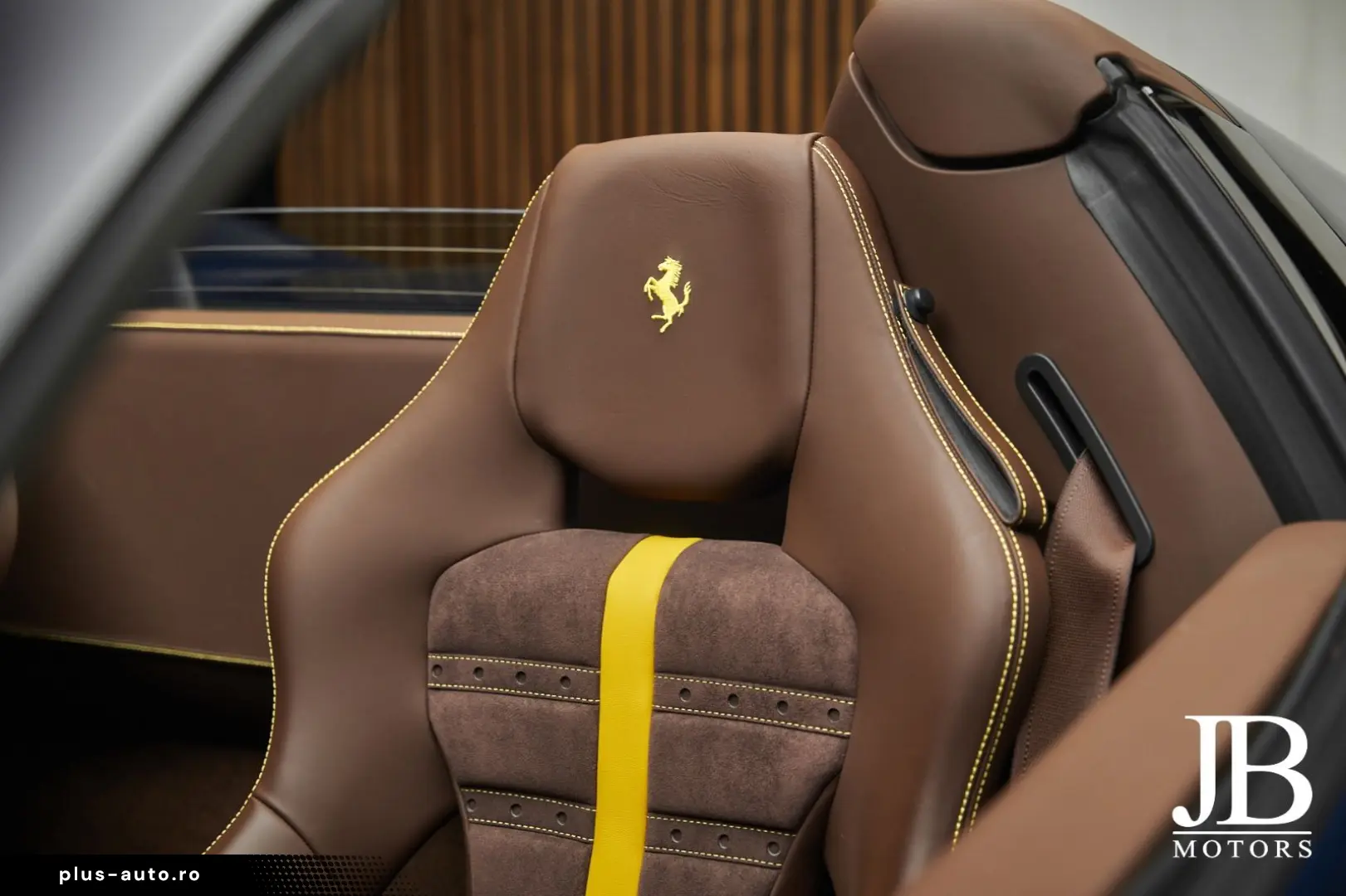 FERRARI F8 Spider Blu Pozzi Lift Racing Seats Scuderia