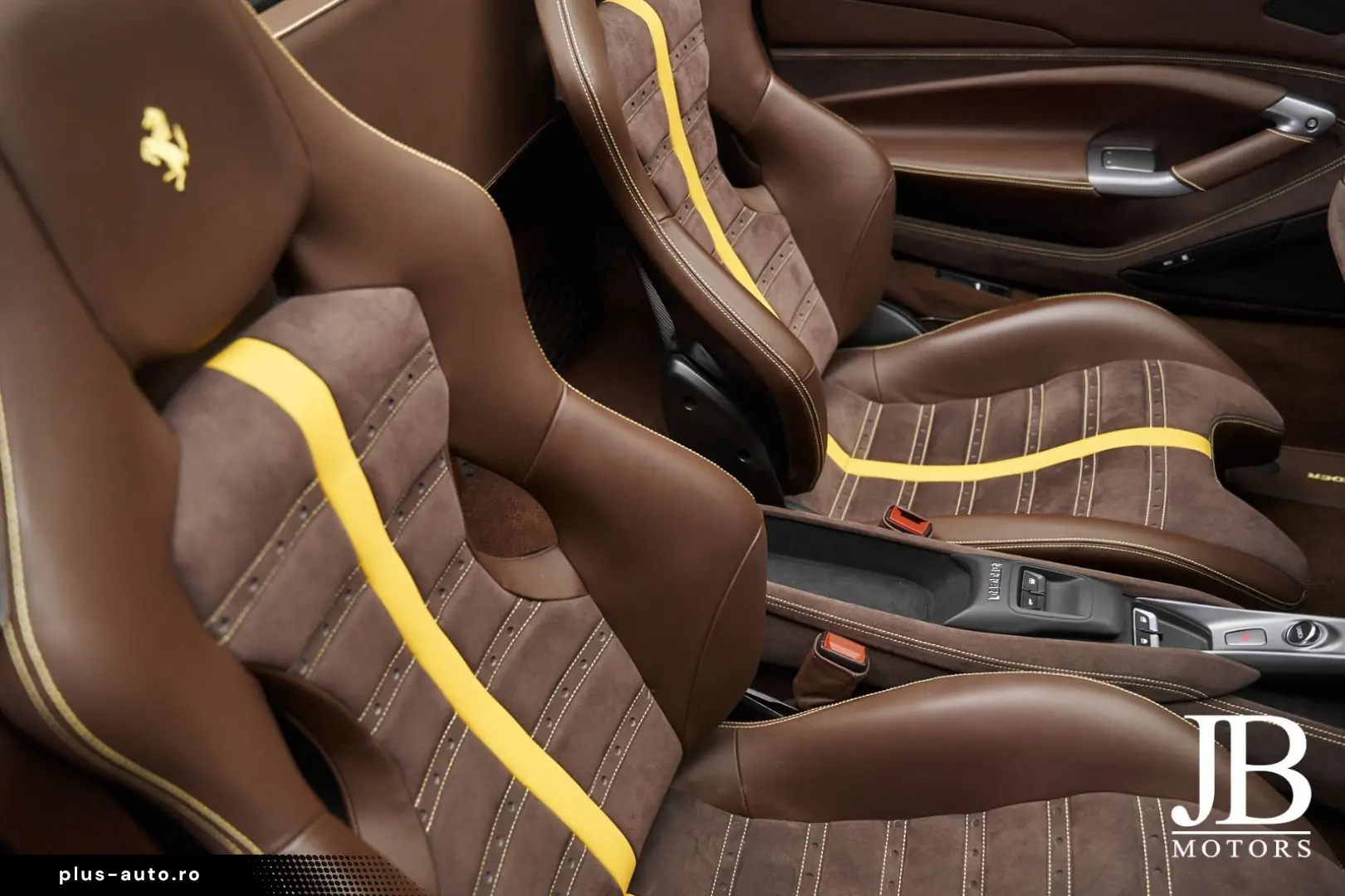 FERRARI F8 Spider Blu Pozzi Lift Racing Seats Scuderia