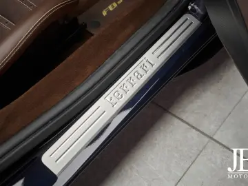 FERRARI F8 Spider Blu Pozzi Lift Racing Seats Scuderia