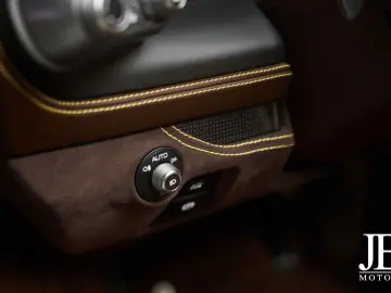 FERRARI F8 Spider Blu Pozzi Lift Racing Seats Scuderia