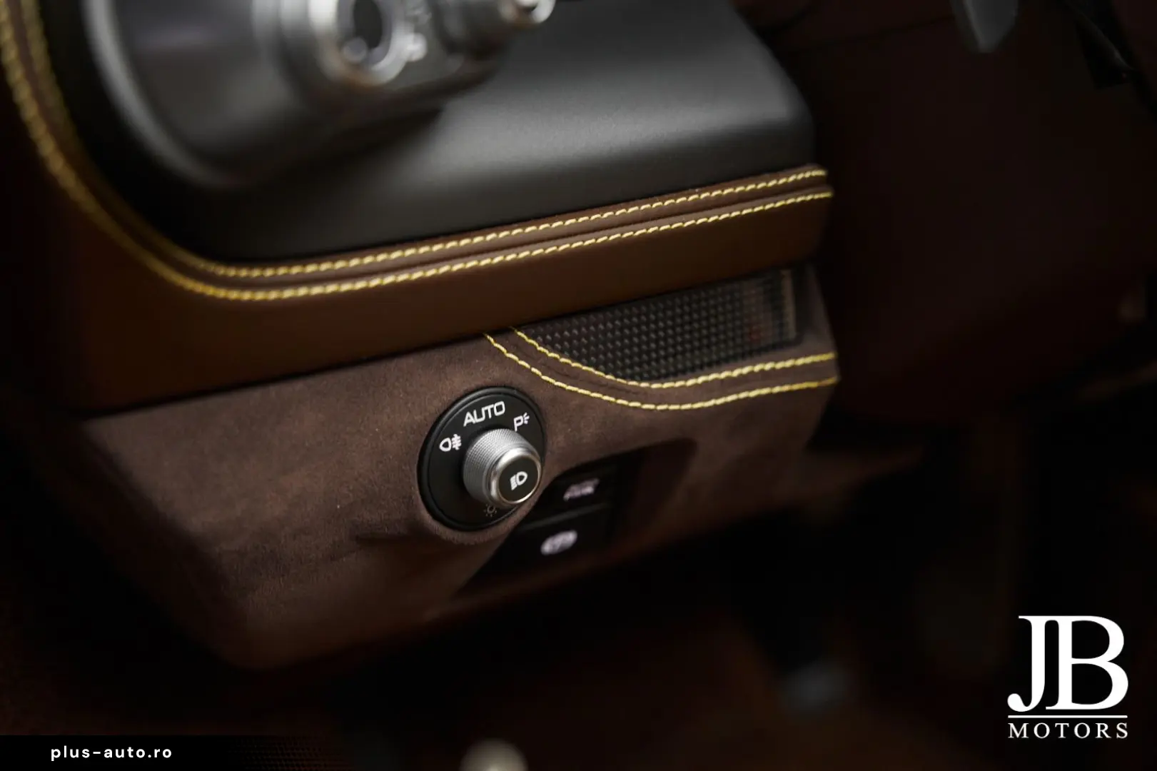 FERRARI F8 Spider Blu Pozzi Lift Racing Seats Scuderia