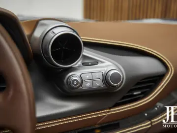 FERRARI F8 Spider Blu Pozzi Lift Racing Seats Scuderia