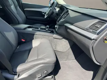 VOLVO XC90 T8 AWD Plug-in Core