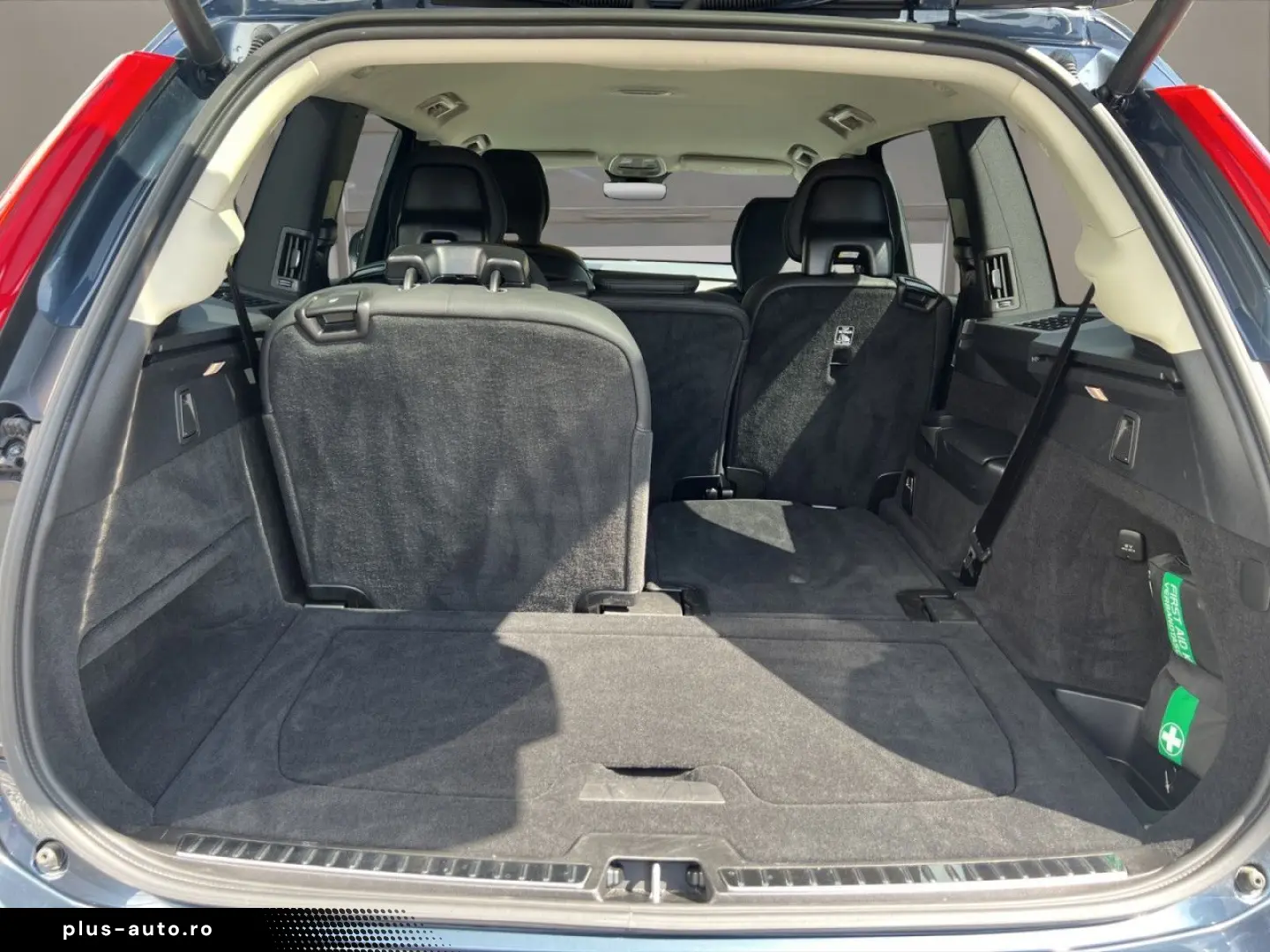 VOLVO XC90 T8 AWD Plug-in Core