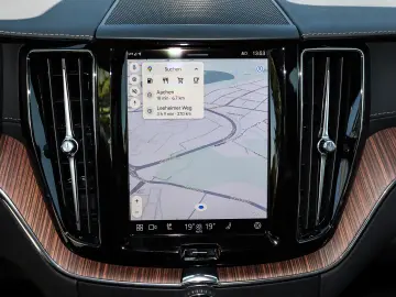 VOLVO XC60 Ultimate Dark AWD B5 Benzin EU6d HUD StandH