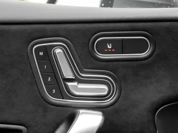 MERCEDES-BENZ AMG A 45 S 4M  BURM PANO 360  DISTR HUD