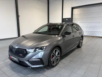 SKODA Octavia Combi 2.0 TDI   RS DSG ACC LED