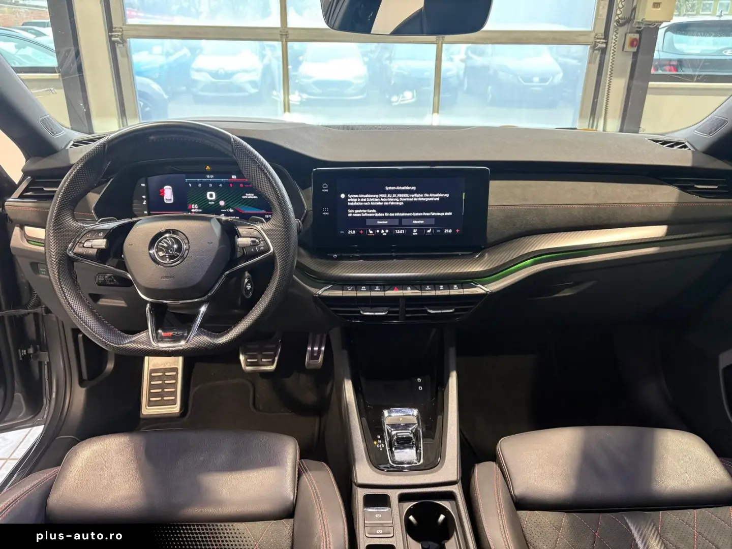 SKODA Octavia Combi 2.0 TDI   RS DSG ACC LED