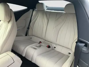 MERCEDES-BENZ CLE 450 4M Coupé AMG NIGHT DISTR DIG