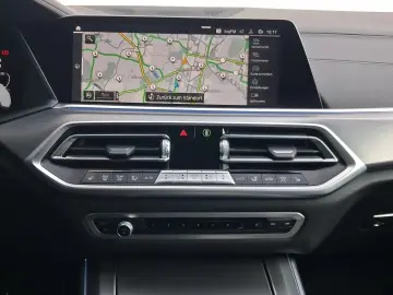 BMW X5 xDr45e iPerf M Sportpaket LED Navi