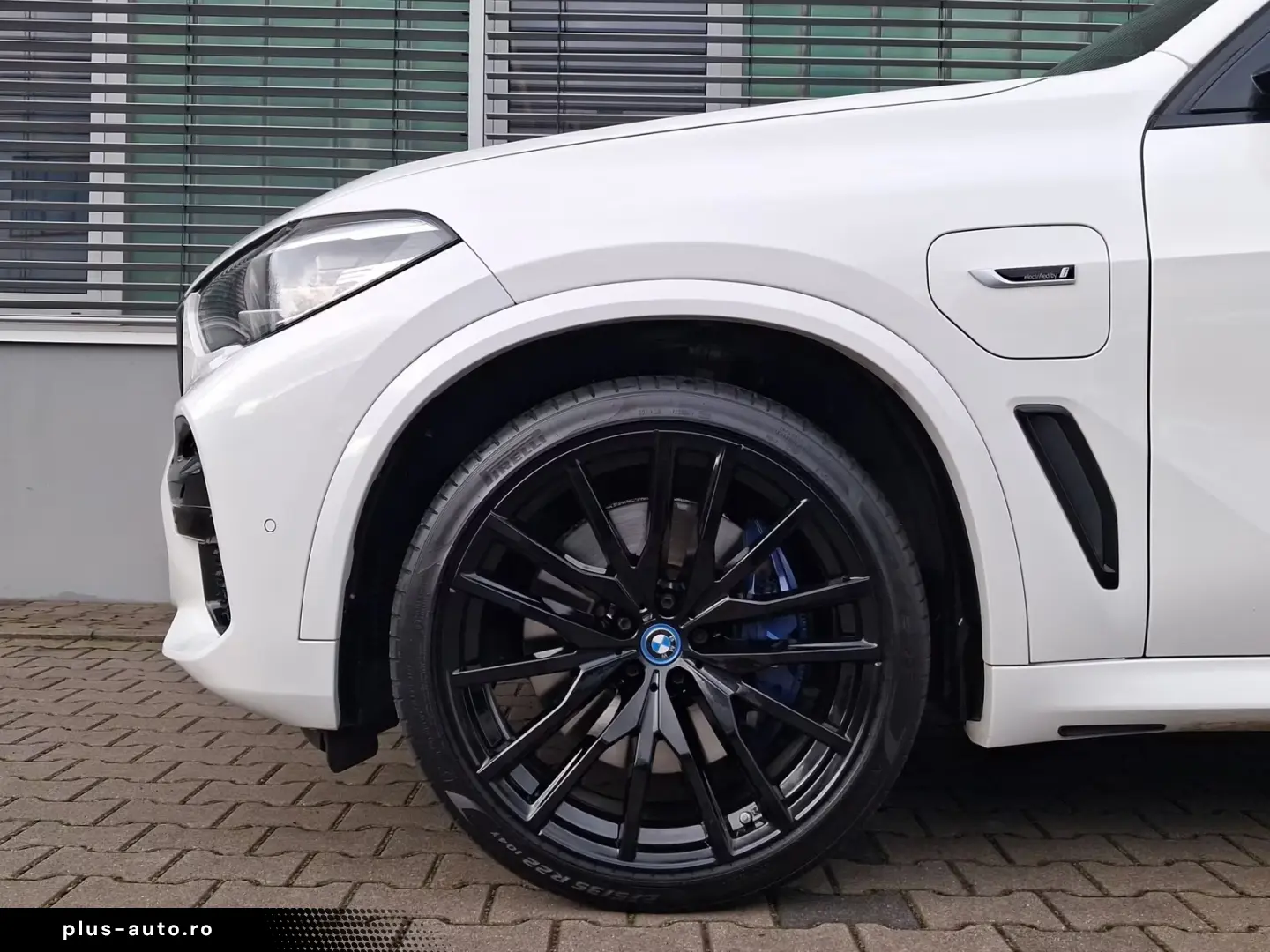 BMW X5 xDr45e iPerf M Sportpaket LED Navi