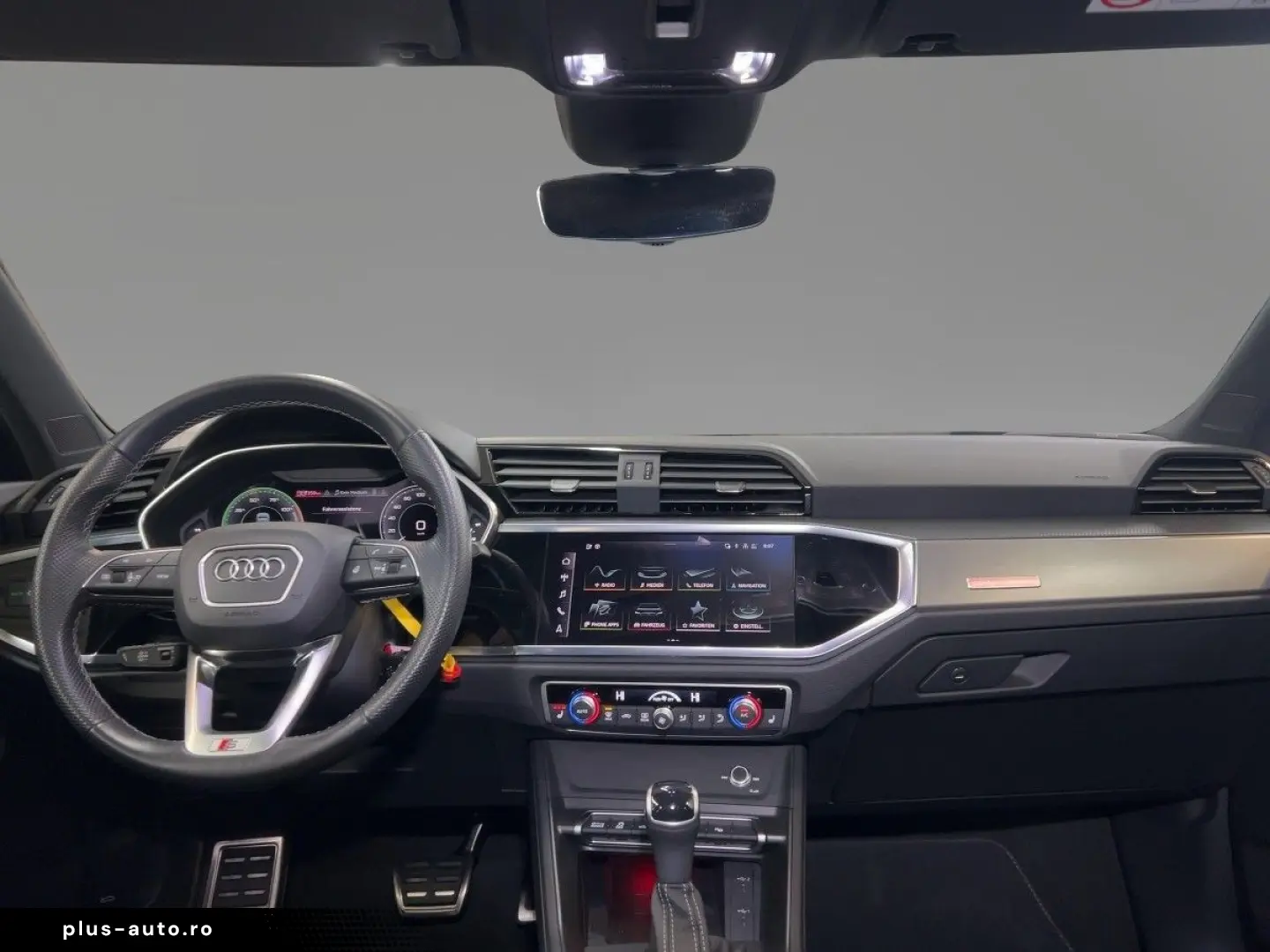 AUDI Q3 Sportback 45 TFSI e S line S tronic Pano AHK