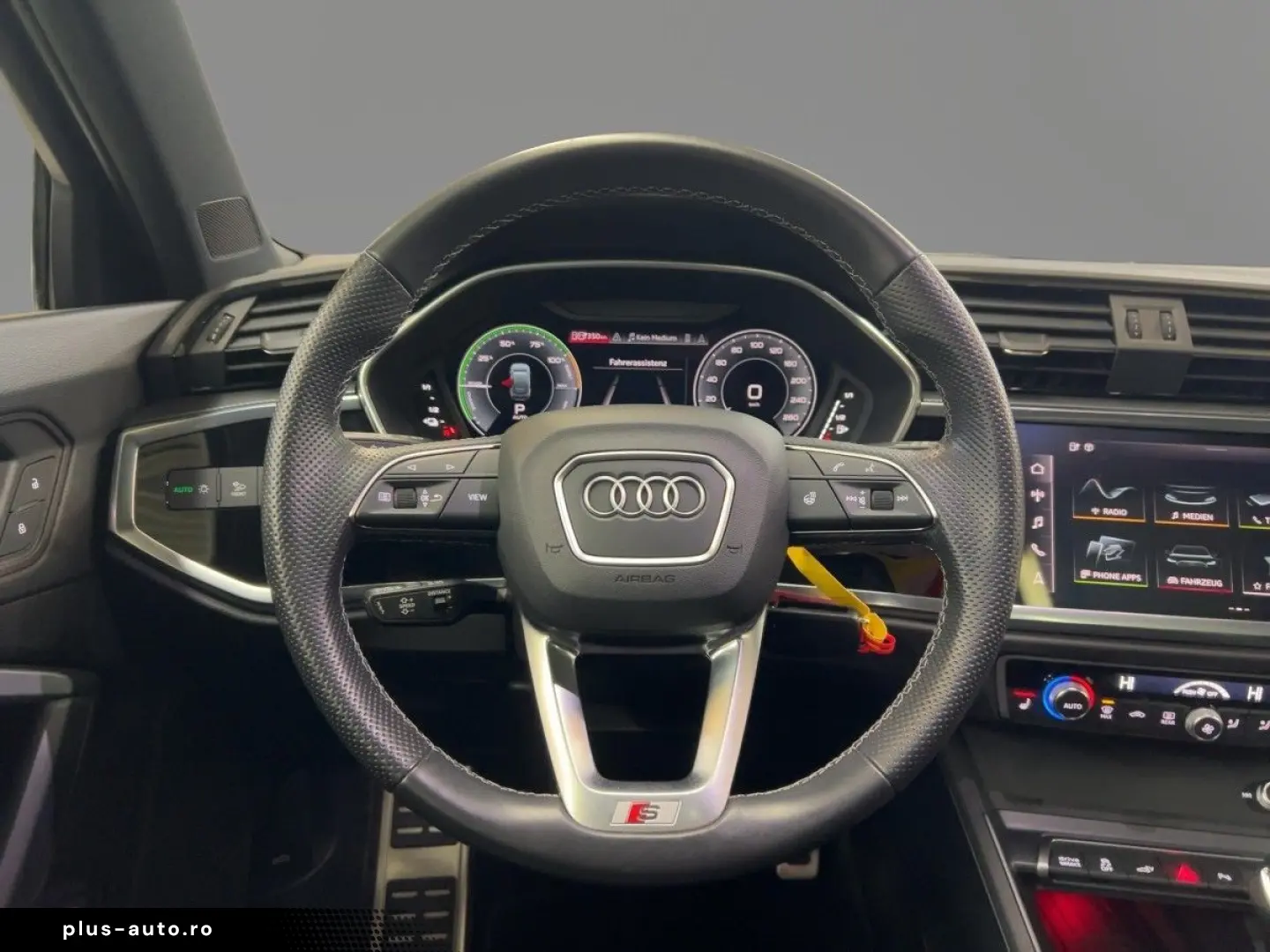 AUDI Q3 Sportback 45 TFSI e S line S tronic Pano AHK