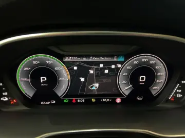 AUDI Q3 Sportback 45 TFSI e S line S tronic Pano AHK