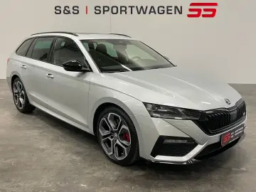 SKODA Octavia Combi RS Matrix Pano. Keyless AHK Kamera