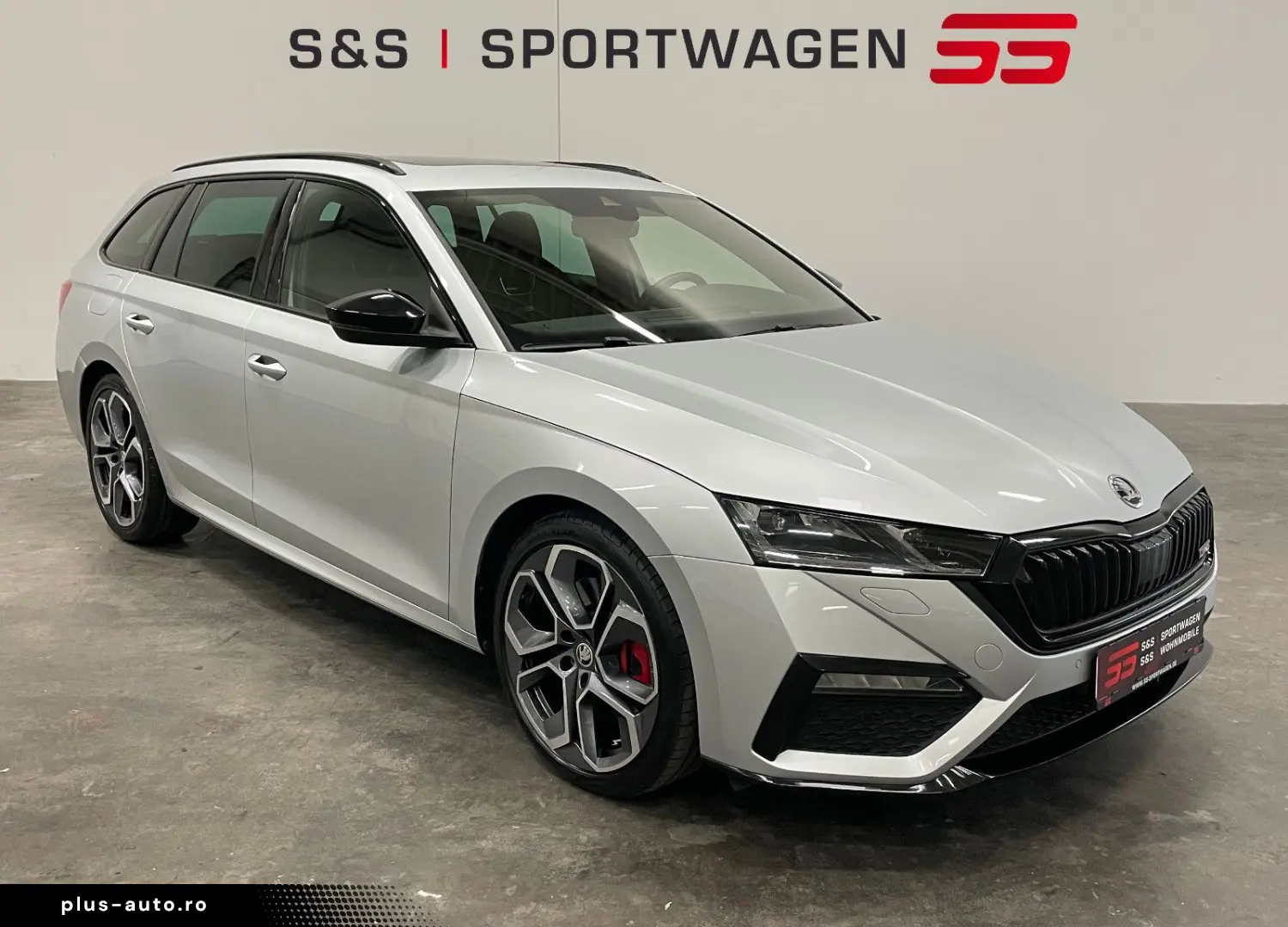 SKODA Octavia Combi RS Matrix Pano. Keyless AHK Kamera