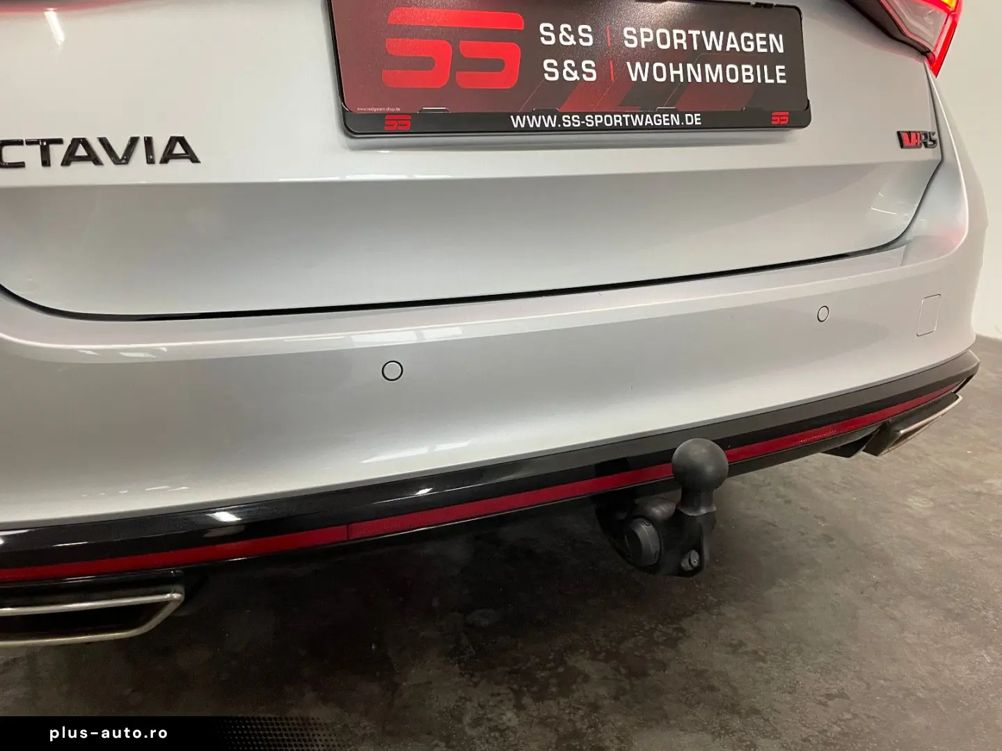 SKODA Octavia Combi RS Matrix Pano. Keyless AHK Kamera