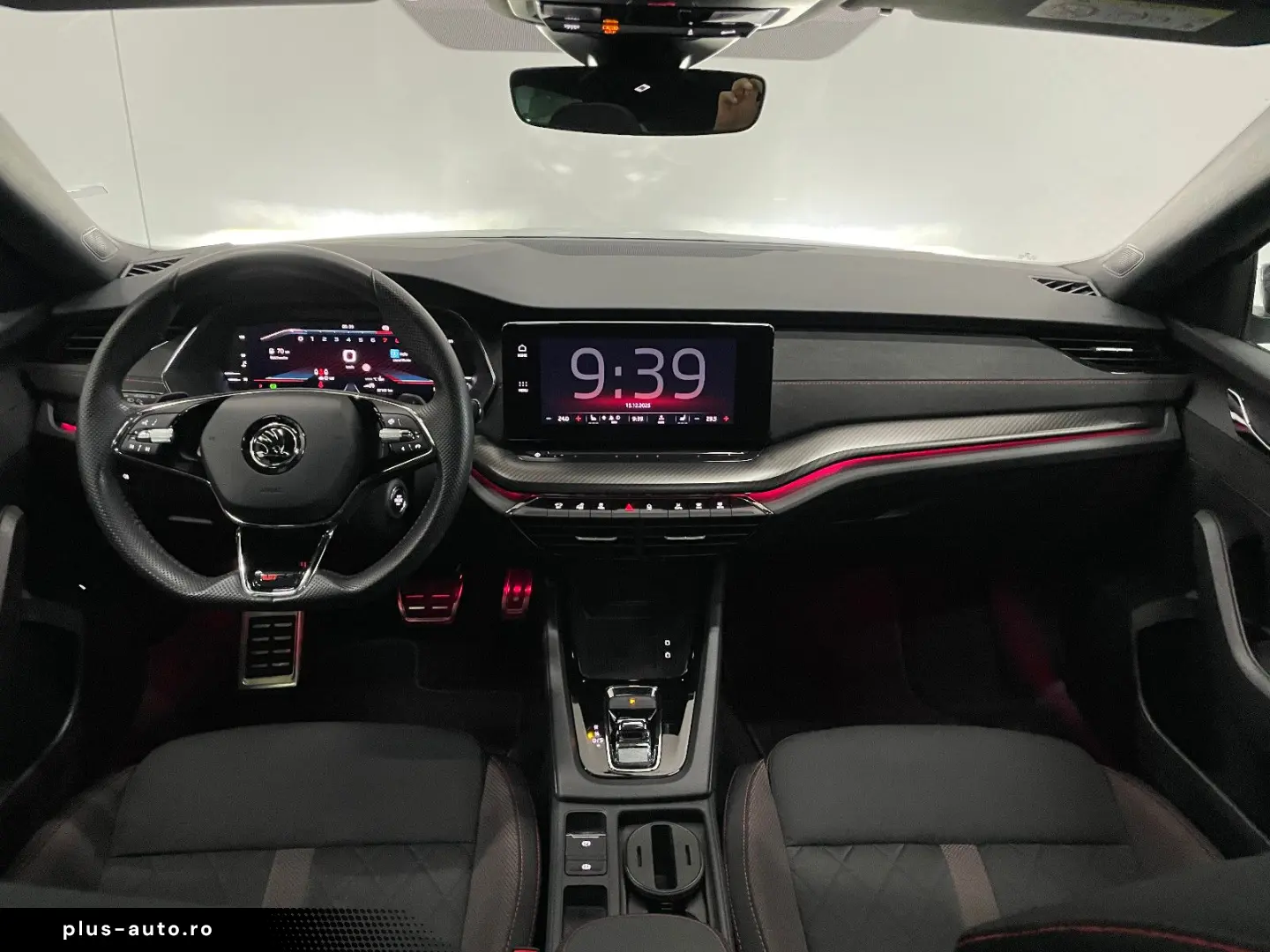 SKODA Octavia Combi RS Matrix Pano. Keyless AHK Kamera