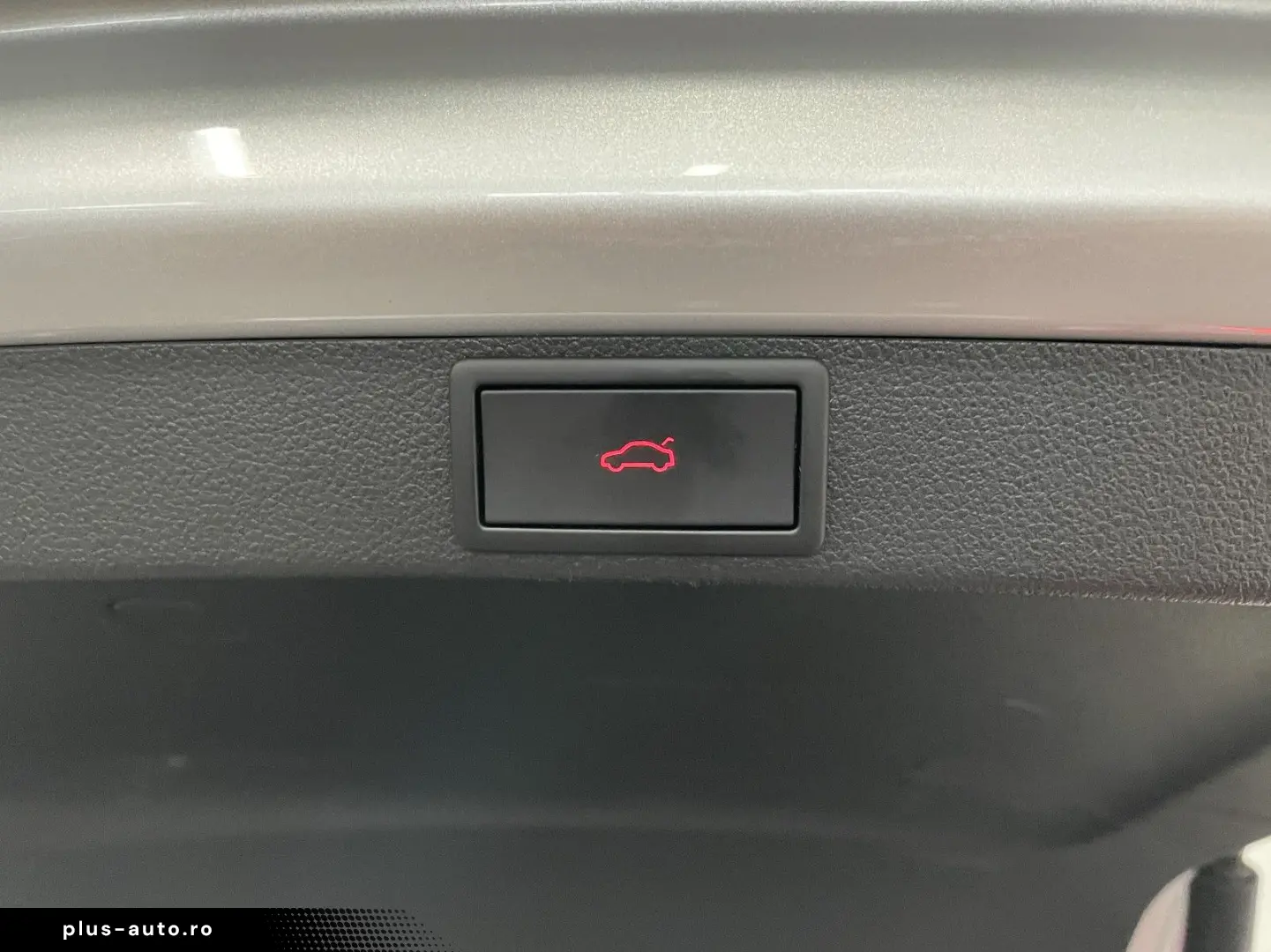 SKODA Octavia Combi RS Matrix Pano. Keyless AHK Kamera