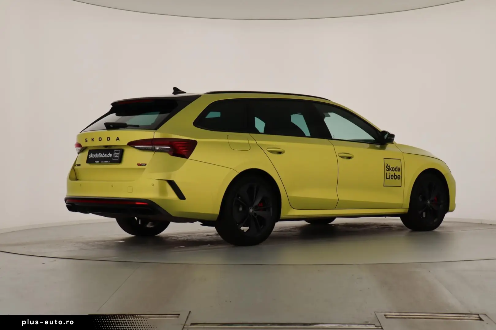 SKODA OCTAVIA COMBI RS 2.0TSI DSG NAVI MATRIX-LED