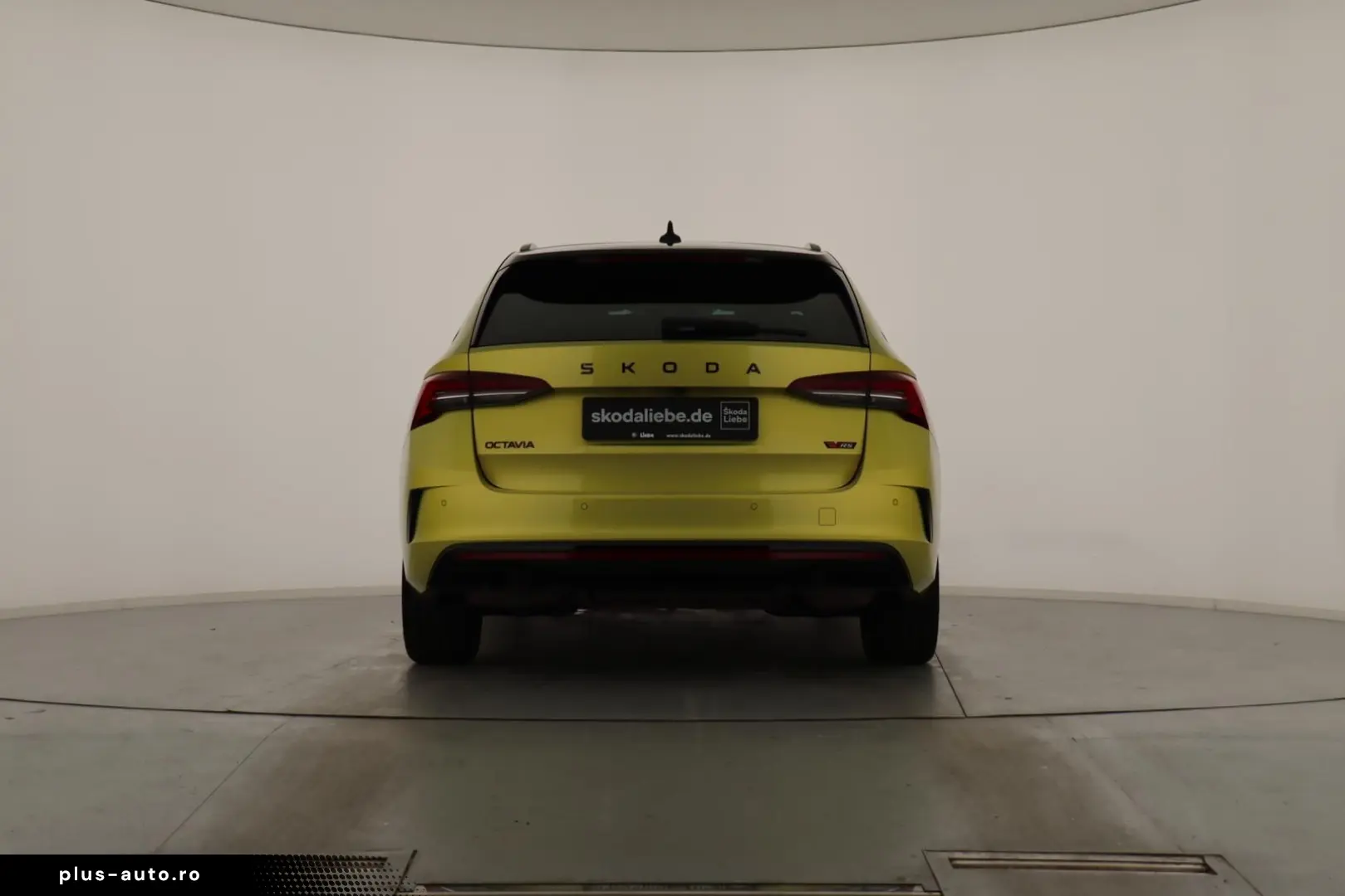 SKODA OCTAVIA COMBI RS 2.0TSI DSG NAVI MATRIX-LED