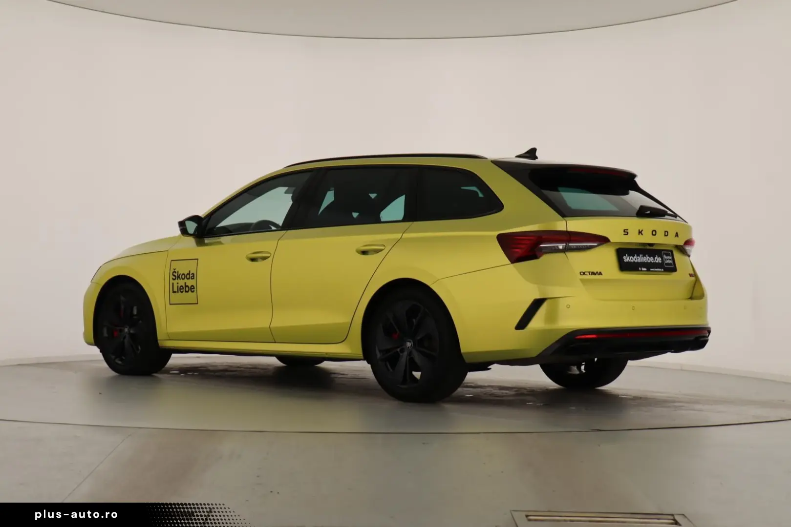 SKODA OCTAVIA COMBI RS 2.0TSI DSG NAVI MATRIX-LED