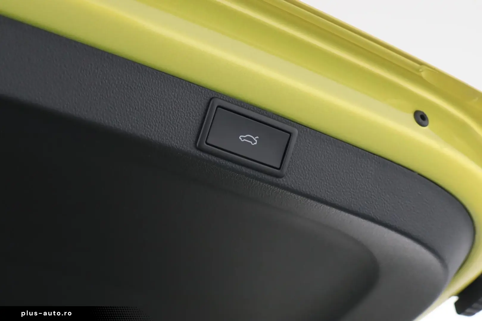 SKODA OCTAVIA COMBI RS 2.0TSI DSG NAVI MATRIX-LED