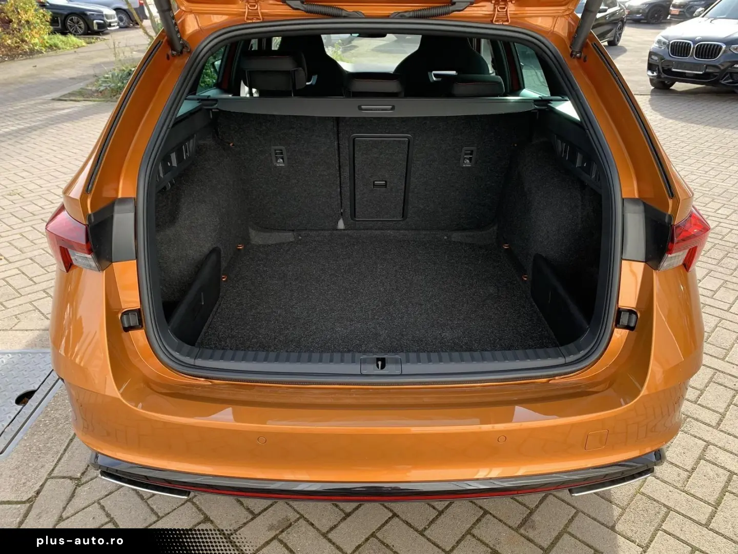 SKODA Octavia 2.0TSI DSG RS el.Klappe ACC Winterpaket