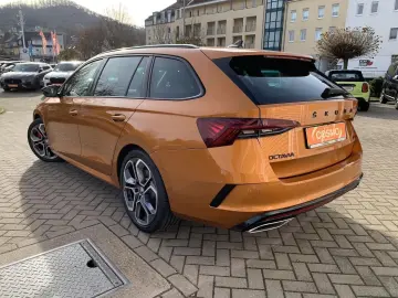 SKODA Octavia 2.0TSI DSG RS el.Klappe ACC Winterpaket