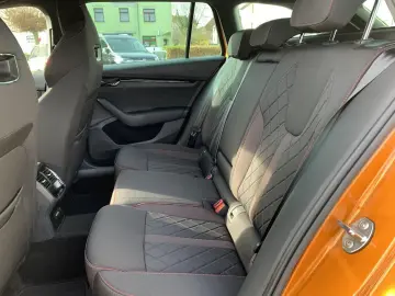 SKODA Octavia 2.0TSI DSG RS el.Klappe ACC Winterpaket