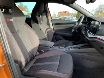 SKODA Octavia 2.0TSI DSG RS el.Klappe ACC Winterpaket