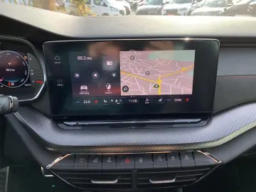 SKODA Octavia 2.0TSI DSG RS el.Klappe ACC Winterpaket