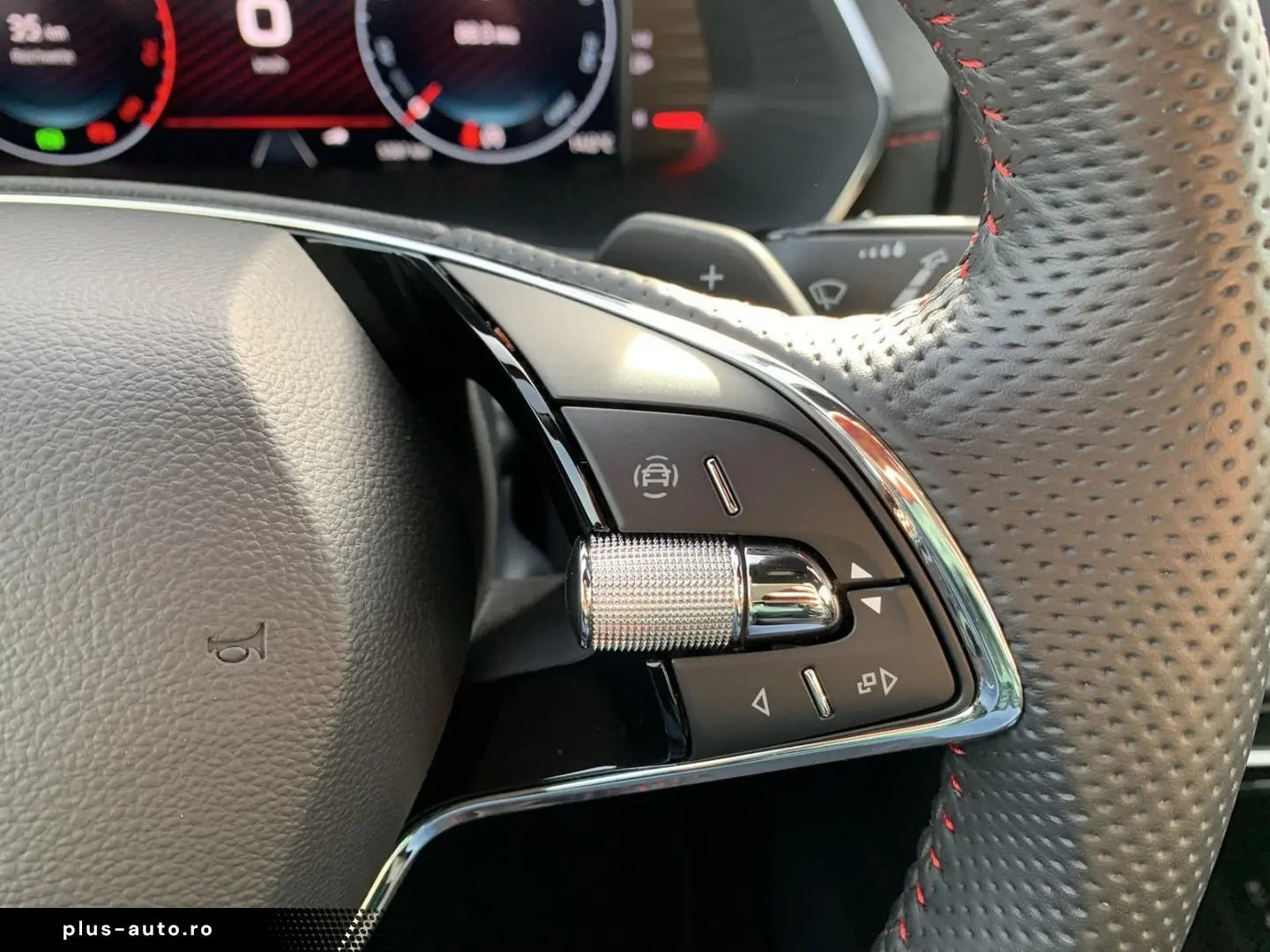 SKODA Octavia 2.0TSI DSG RS el.Klappe ACC Winterpaket