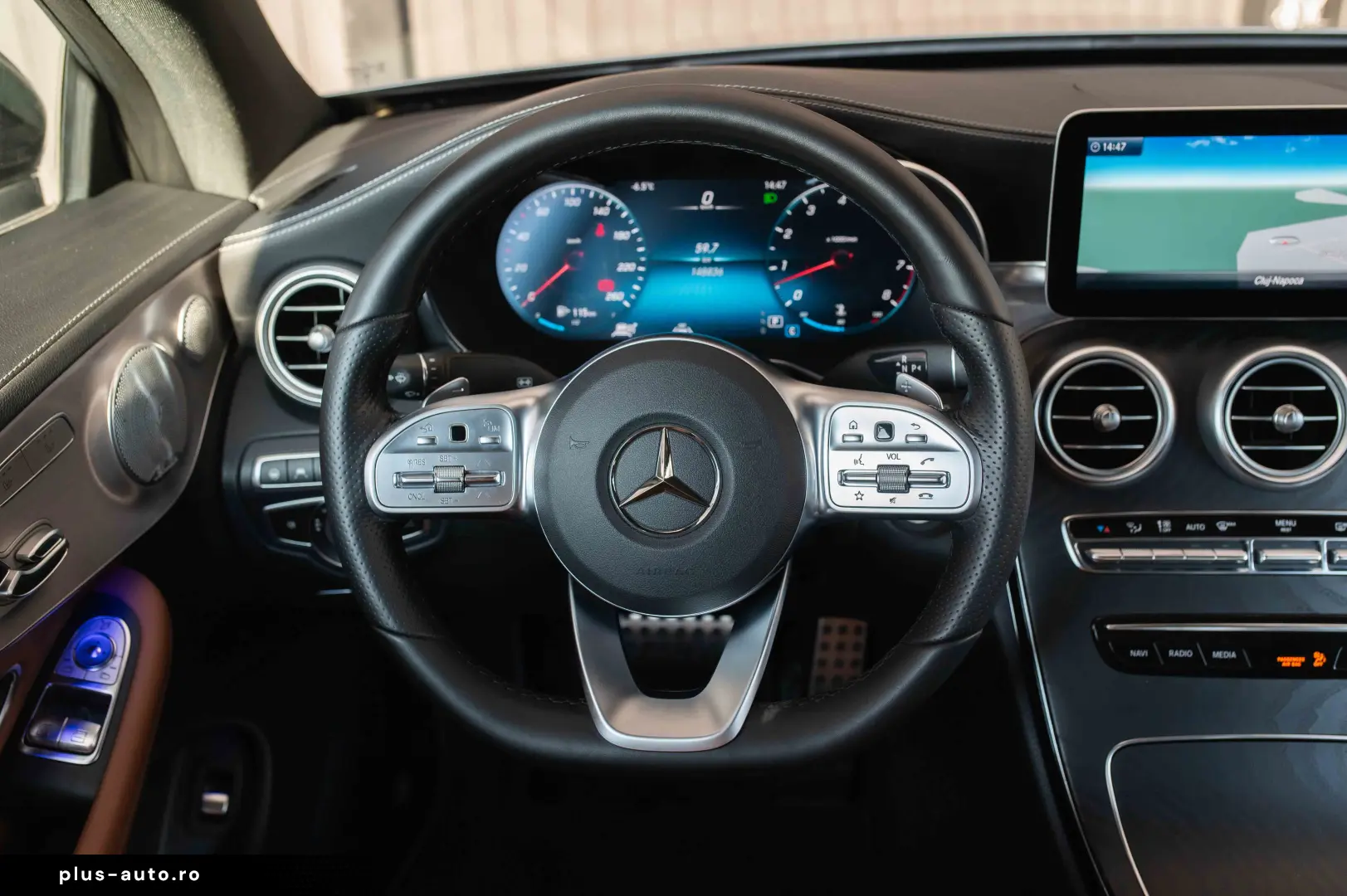 Mercedes-Benz C 400 4Matic 9G-TRONIC AMG Line