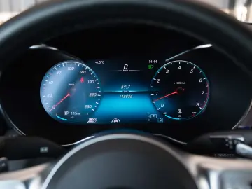 Mercedes-Benz C 400 4Matic 9G-TRONIC AMG Line