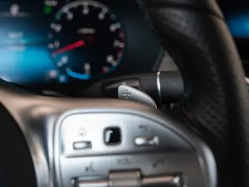 Mercedes-Benz C 400 4Matic 9G-TRONIC AMG Line